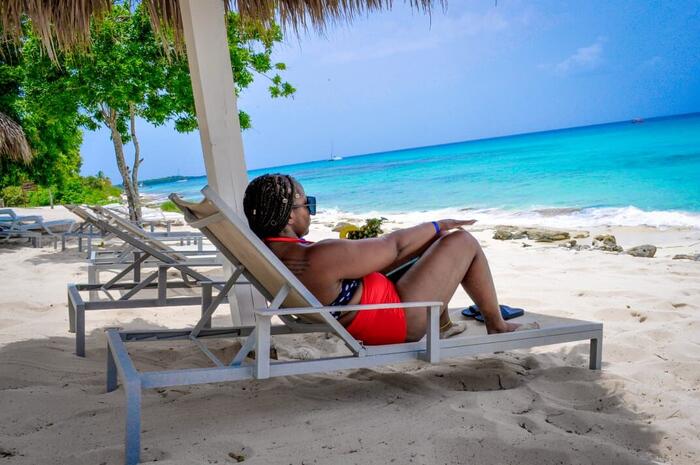 Relaxing on Isla Catalina